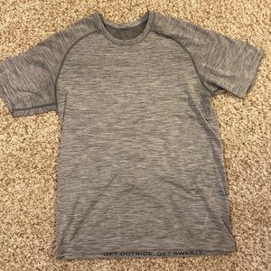 Lululemon Metal Vent Tech Short Sleeve